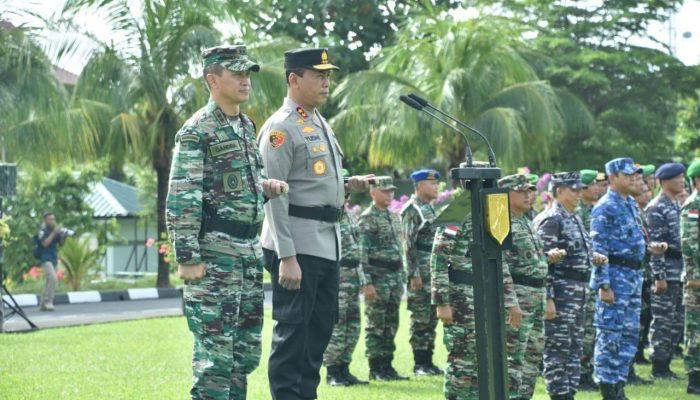 Pangdam XIII/Merdeka dan Kapolda Sulut Pimpin Apel Gelar Pasukan Kunker Wapres Ma’ruf Amin