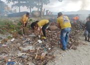 YoSa-ASB Bersama Tim Gelar Bakti Sosial Bersih-Bersih Pantai Melonguane