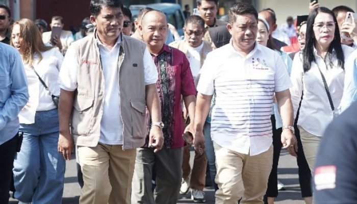 YSK dan Benny Parasan 2 Sosok Pemimpin Harapan Baru Pedagang Pasar Bersehati