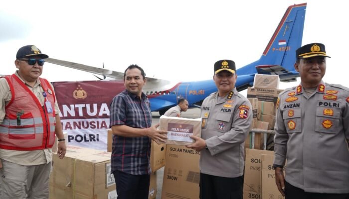 Kapolri Salurkan Bantuan Kemanusiaan untuk Korban Bencana di Lhokseumawe