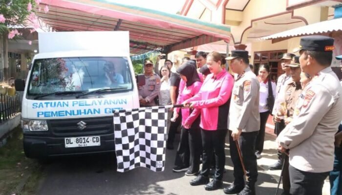 Kapolda Sulut Resmikan Operasional SPPG Polres Sitaro