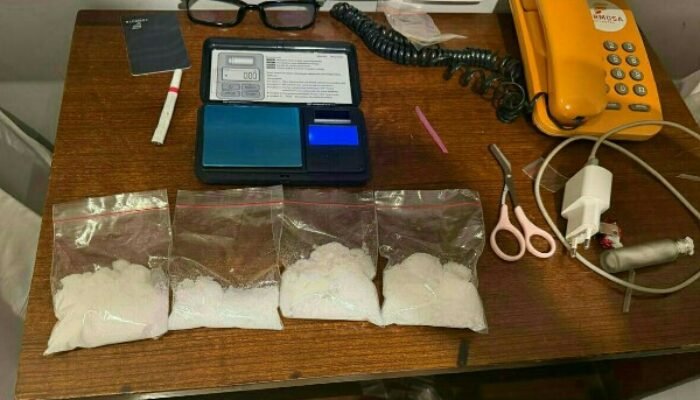 Polisi Gulung Jaringan Pengedar Sabu di Manado, 4 TSK dan 180 Gram Sabu Diamankan