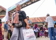 Pertamina Salurlan 1.000 Paket Sembako untuk Warga Kendari