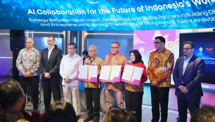 Indosat, Wadhwani, dan Kemnaker Teken MoU Cetak 1 Juta Talenta Digital Indonesia melalui AI