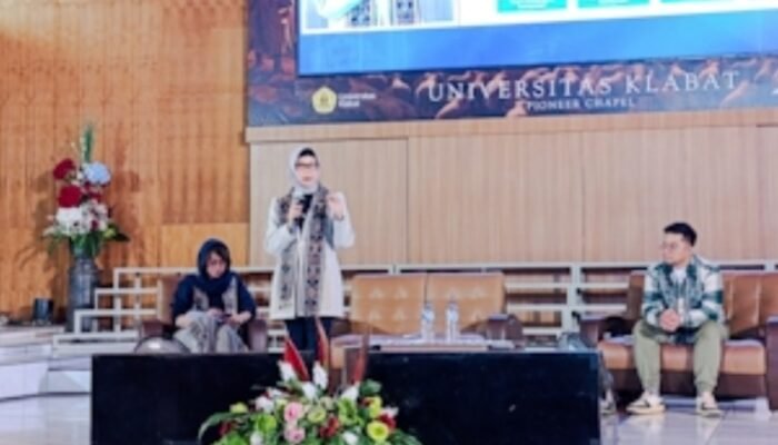 Direktur Pegadaian Kuliah Umum di Unklab, Bongkar Cara Cerdas Investasi