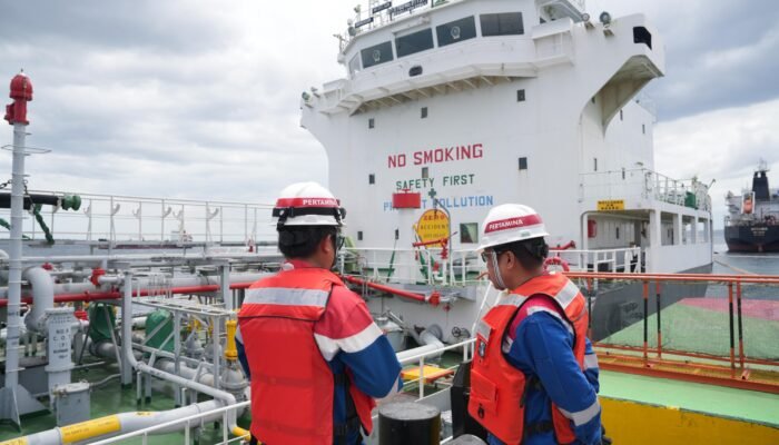 Pertamina dan Pemerintah Tinjau Langsung FT Bau-Bau, Pastikan Distribusi Energi di Wilayah Intim